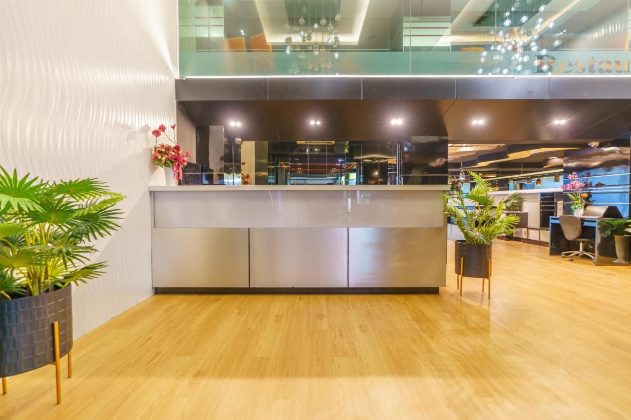 De Lux Bangkok Hotel מראה חיצוני תמונה