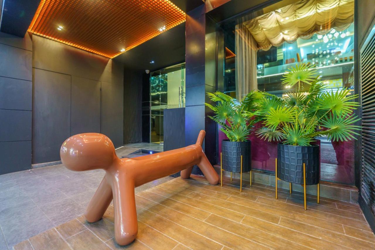De Lux Bangkok Hotel מראה חיצוני תמונה