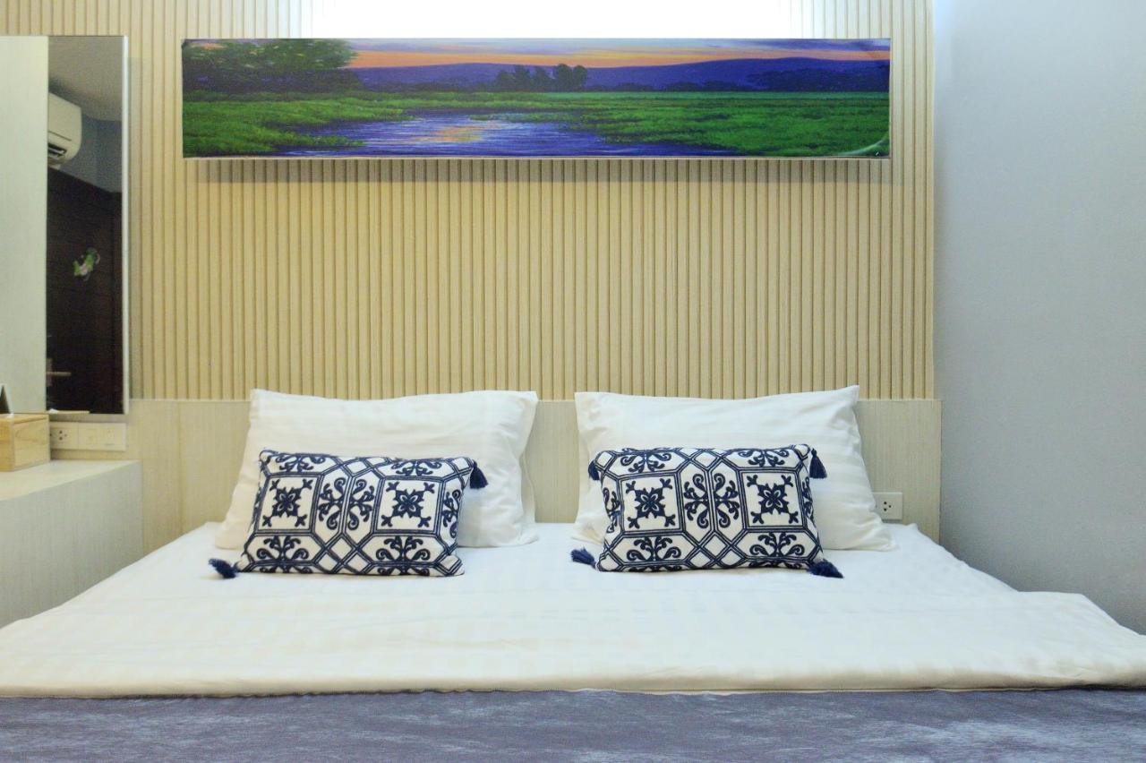 De Lux Bangkok Hotel מראה חיצוני תמונה