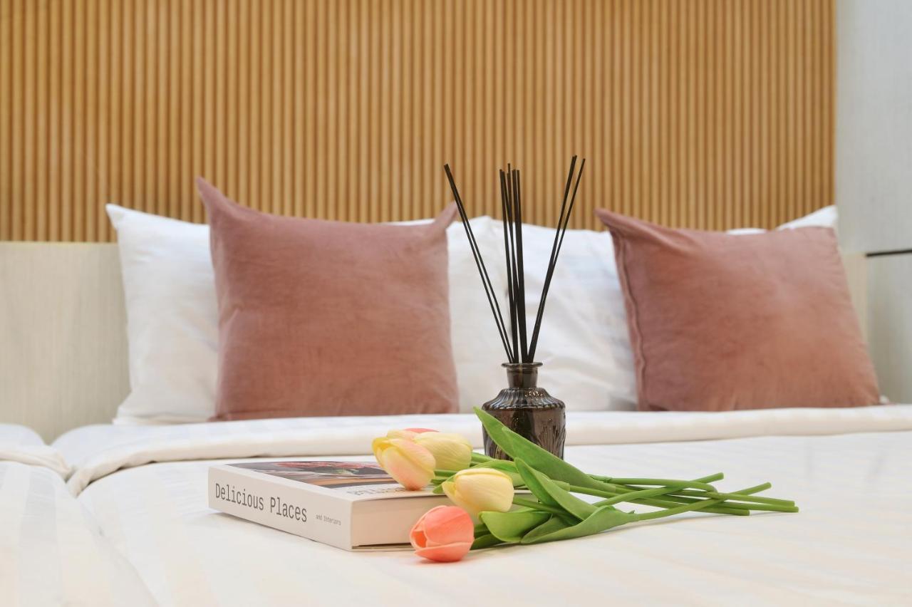 De Lux Bangkok Hotel מראה חיצוני תמונה