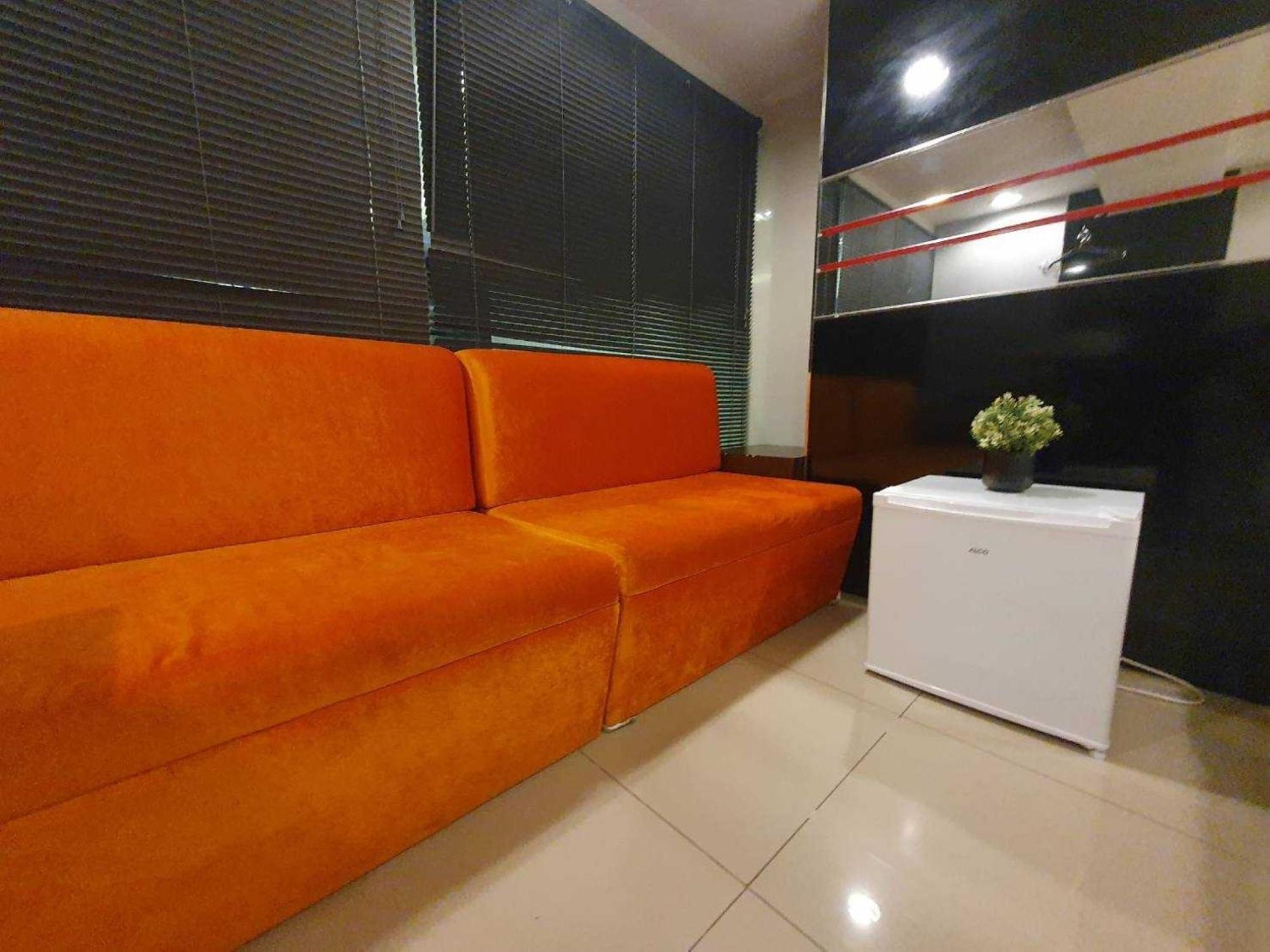 De Lux Bangkok Hotel מראה חיצוני תמונה